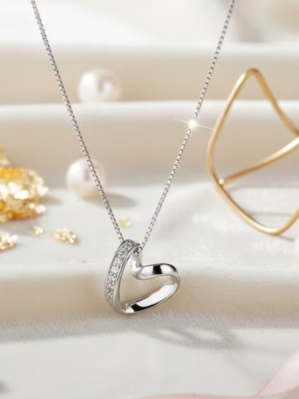 Minimalist Heart Necklace 925 Sterling Silver Micro Pave ZirconIa Clavicle Chain